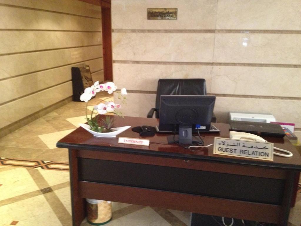 Jonrad Hotel Dubai Exterior photo