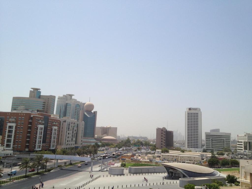 Jonrad Hotel Dubai Exterior photo