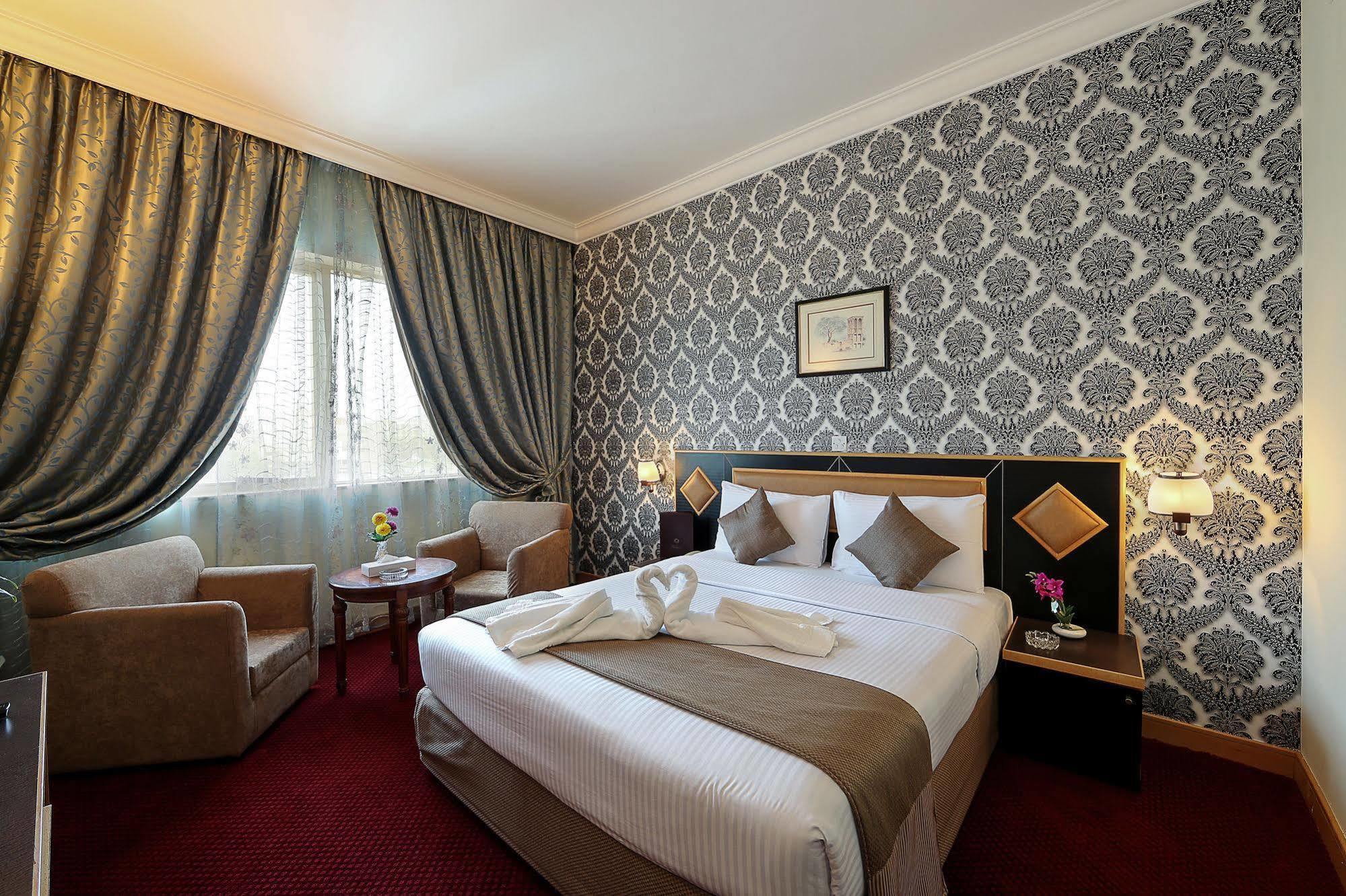 Jonrad Hotel Dubai Exterior photo