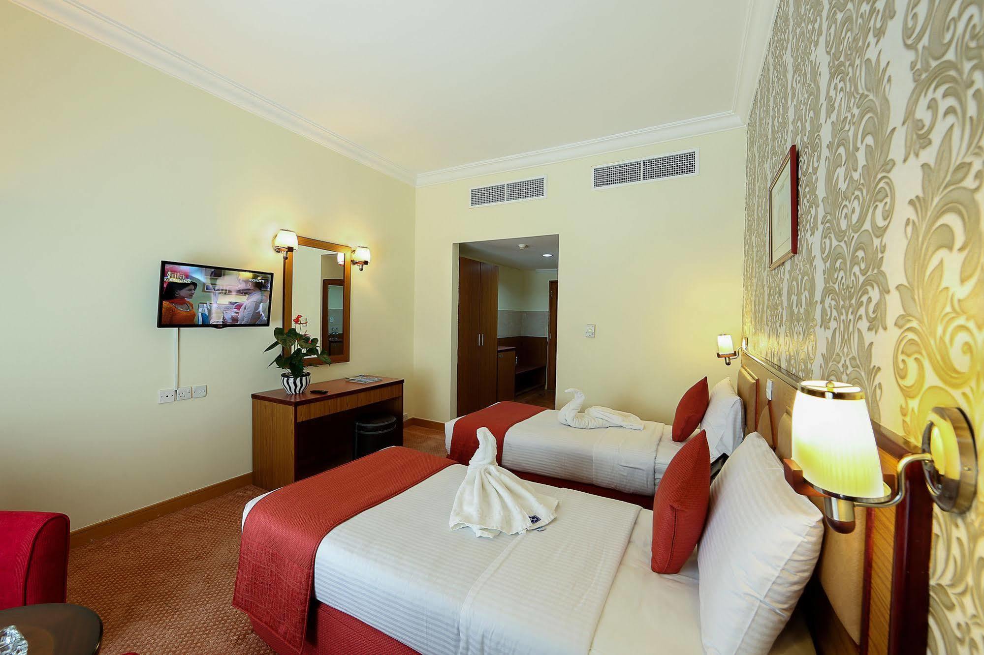 Jonrad Hotel Dubai Exterior photo