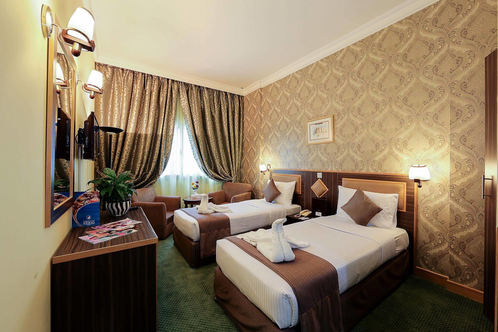 Jonrad Hotel Dubai Exterior photo